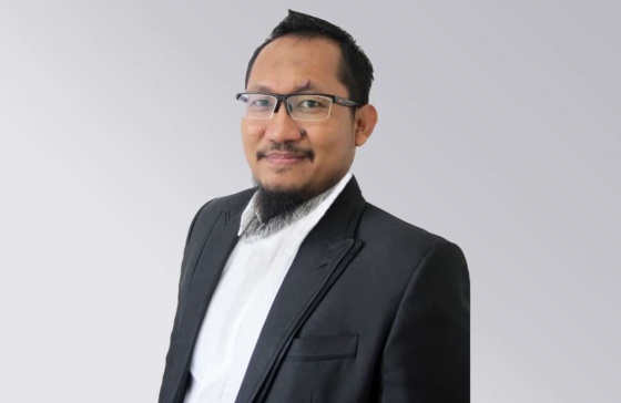 aditya-wicaksono aditya-wicaksono
